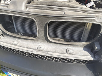 Predám BMW X5 E70 3.0d R6 v zachovalom stave - 12