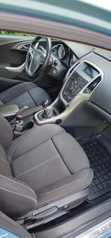 Opel Astra J - 12