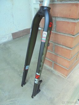 Pevne Vidlice MTB 29 er. + 26 er.na "V" Brzdy. - 12