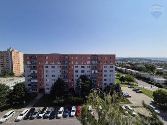 Veľký 3-izbový byt, Golianova ul. Nitra - Klokočina - 12