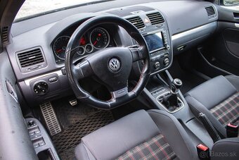 Volkswagen Golf 2.0 GTI ,147kW - 12