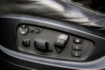 BMW X6 xDrive - 12