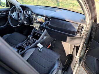 Škoda Kodiaq 1.5 TSI DSG style výbava,kessy,led,kamera - 12