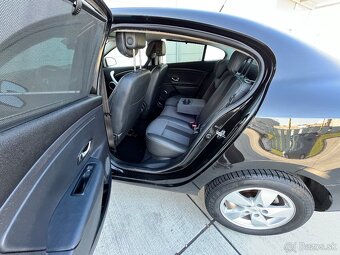 Renaul fluence 1.6 benzín - 12