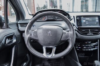 Peugeot 208 1.2 PureTech - 12