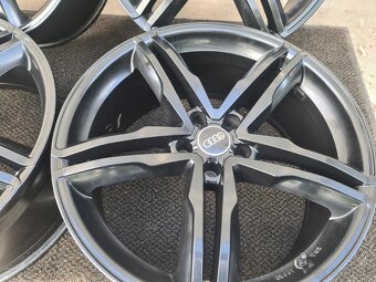 5x112 R20 DISKY BLACK-COLOR UNIWHEELS - 12