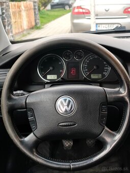 Volkswagen  Passat b5.5  1.9 96kw - 12