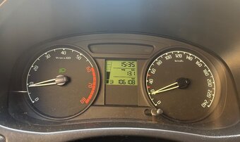 Škoda Fabia 2 - 12