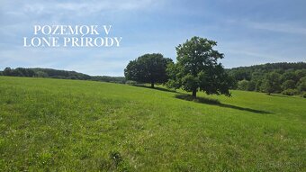 SLNEčNÝ STAVEBNý POZEMOK POD LESOM 1080M2 - 12
