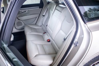 Volvo V90 D4 2.0L Inscription AWD A/T - 12