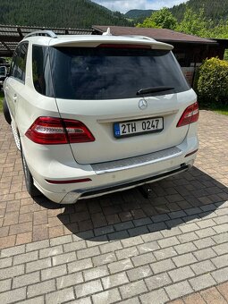 Predám mercedes ML350 - 12