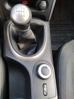 Nissan Qashqai+2 1.6 dCi 4x4 - 12