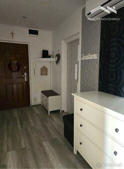 AKCIOVÁ CENA: Dizajnový 3 izbový byt s klimatizáciou - 12