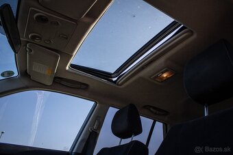 Suzuki Grand Vitara 1.9 DDiS, 95kW, M5 - 12