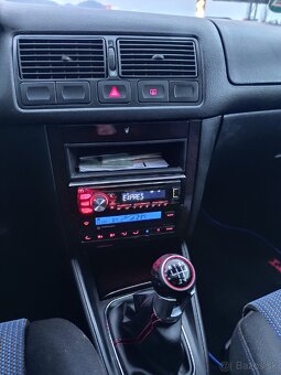 Volkswagen Golf 4 1.8t 20V GTI - 12