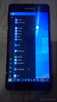 Microsoft Lumia 950 - 12