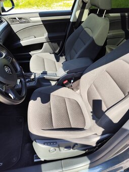 Predám Škoda Superb 2 facelift 125 kw 4x4 2015 - 12