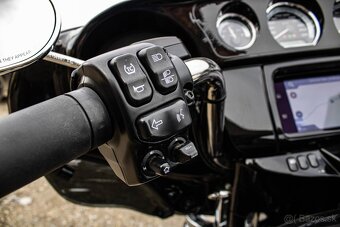 Harley Davidson FL / Electra Glide FLHTK Ultra Limited 114 - 12