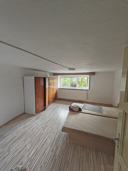 Dom v Žalobine - 12