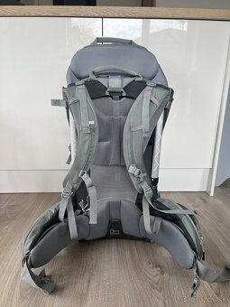 Detský turistický nosič Thule Sapling Elite + pršiplášť - 12