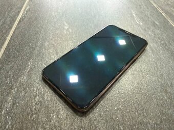 Apple iPhone XS Max 64 GB Gold - 12