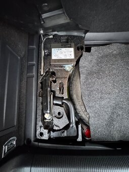 Vw passat b7 2.0tdi - 12