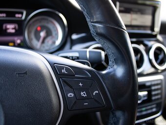 Mercedes-Benz CLA Kupé 200 URBAN A/T - 12