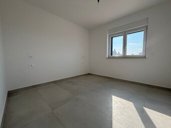 3-izbový apartmán v novostavbe s výhľadom na more,Chorvátsko - 12
