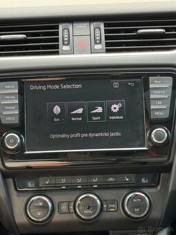 Škoda Octavia Combi 2.0 TSI RS 230PS - 12
