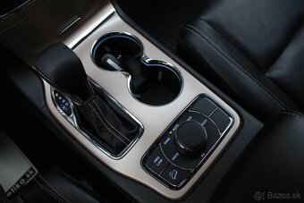 Jeep Grand Cherokee 3.0L V6 TD Limited A/T - 12