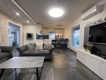 Útulný 3 izbový rodinný dom v Kolíňanoch - 12