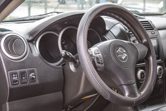 Suzuki Grand Vitara 1.9 DDiS JLX-A 5d - 12