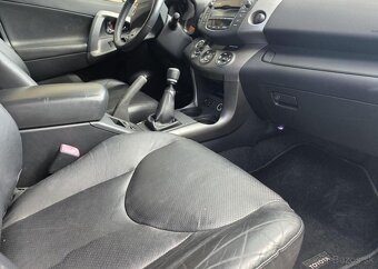 Toyota Rav4 2.2-4x4-TAŽNÉ 2t-110kw - 12