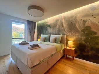 Prenájom exkluzívneho 2 izbového bytu s veľkou terasou, záhr - 12