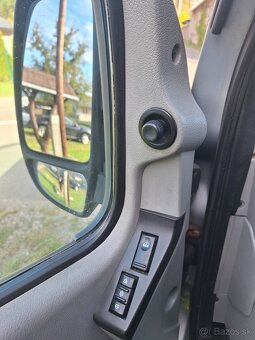 Predám odťahovku Renault Master 3.5t - 12