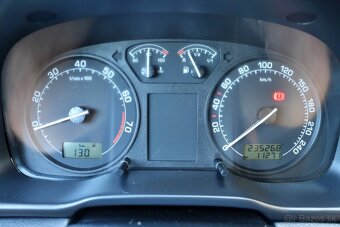 Škoda Octavia Combi 1.6i TOUR - 12