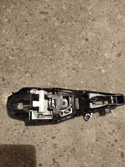 Zámok dverí, mechanizmus otvárania dverí (nové nepoužité) - 12