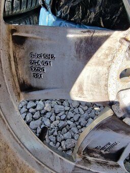 5x112 R16 orig. Volkswagen T-Roc + 205/60 R16 zimné sada - 12