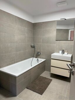 Realitný kancelária REALADR s.r.o. - 12