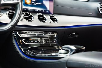 Mercedes-Benz E 220d AMG Line Night Paket Drive Assist + - 12