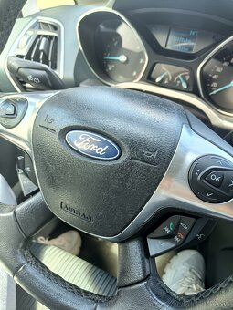 Ford c-max - 12