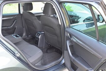 ŠKODA OCTAVIA 2.0 TDI DSG //ACC//LANE/BLIND-SPOT//LED - 12