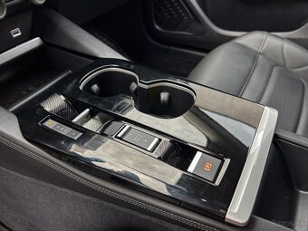 Citroën C5X SHINE Plug-in Hybrid 225 ë-EAT8 - 12