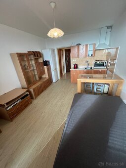 Ponúkame do prenájmu garsónku v Žiari nad Hronom - 12