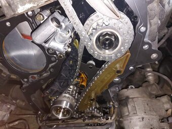 BMW e93 330d, MANUÁL, kabriolet, M57, 170kw - 12