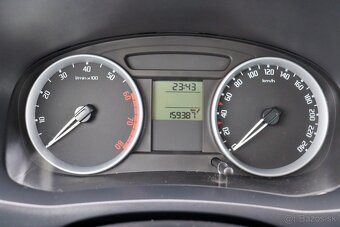 Škoda Fabia 1.6 16V AMBIENTE - 12