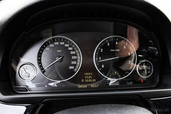 BMW Rad 5 F10 535i A/T - 12