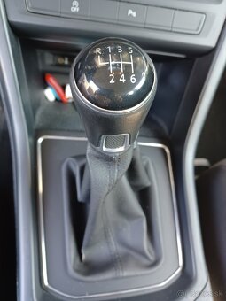 Predam VW Touran 1,6TDI 81kw - 12