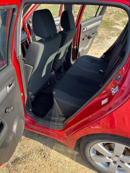 Predám Suzuki Swift 1.3 benzín r.v 2007 - 12