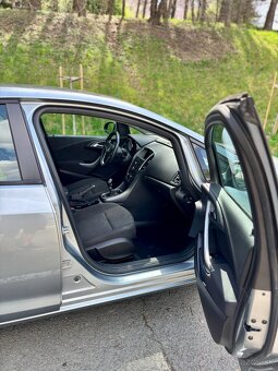 Opel Astra 1.6 CDTI, r.v. 2014, 154 000 km, 81 kW - 12